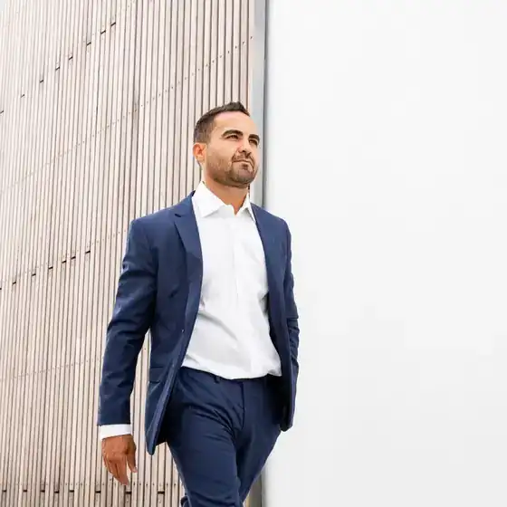 Danilo Aquino, Commercial Investment Advisor