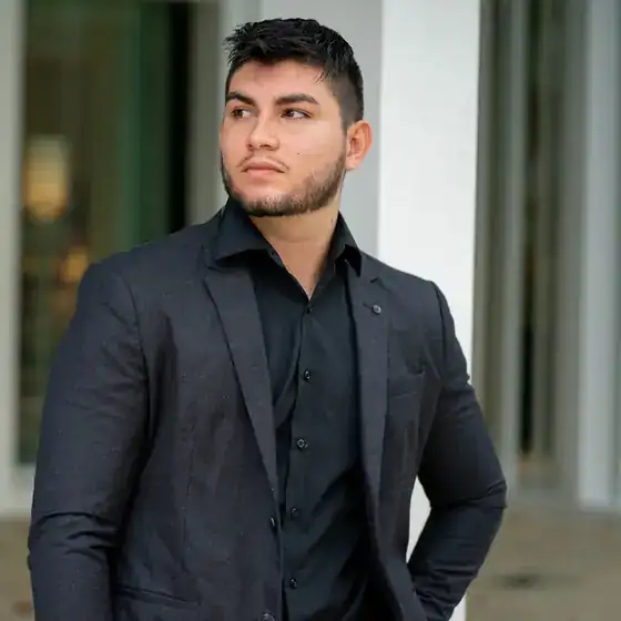 Felipe Escobar, Commercial Advisor