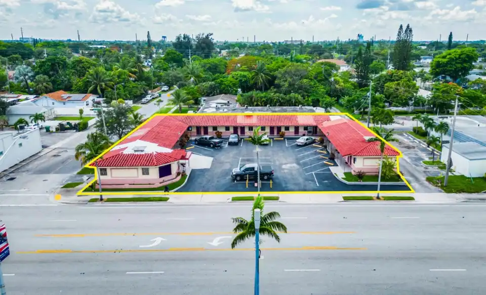 1150 S Federal Hwy, Dania Beach, FL — Hospitality, sold