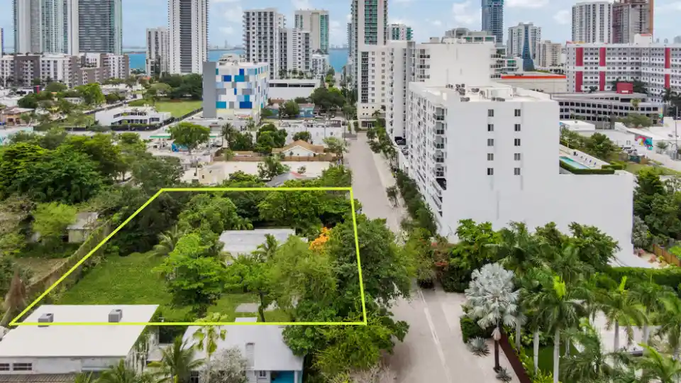 123 NE 25 St, Miami, FL — Land, sold