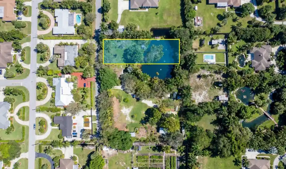 154th Street – 880, North Miami Beach, FL — Land, sold