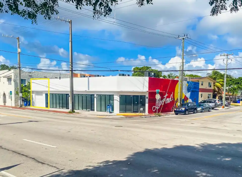 300 SW 17th Ave – Suite 4, Miami, FL — Retail, leased