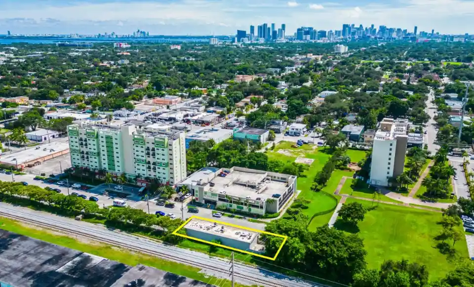 311 NW 72 Ter, Miami, FL — Industrial, sold
