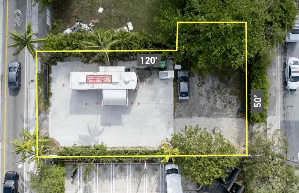 400 NE 36th St, Miami, FL — Land, leased
