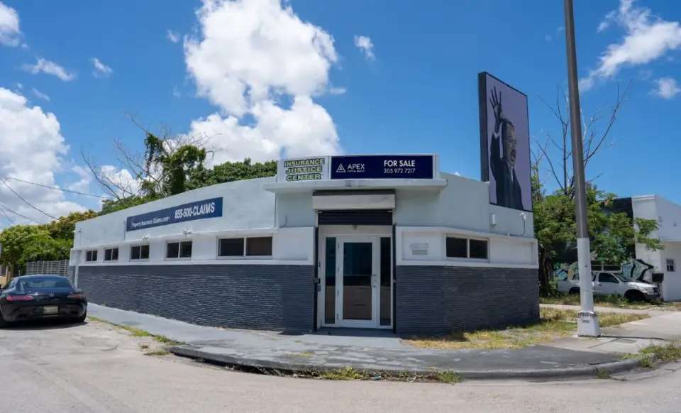 4200 NW 7 Ave, Miami, FL — Office, sold