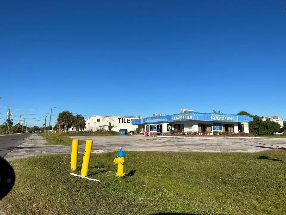 6002 Anderson Rd, Tampa, FL — Industrial, sold