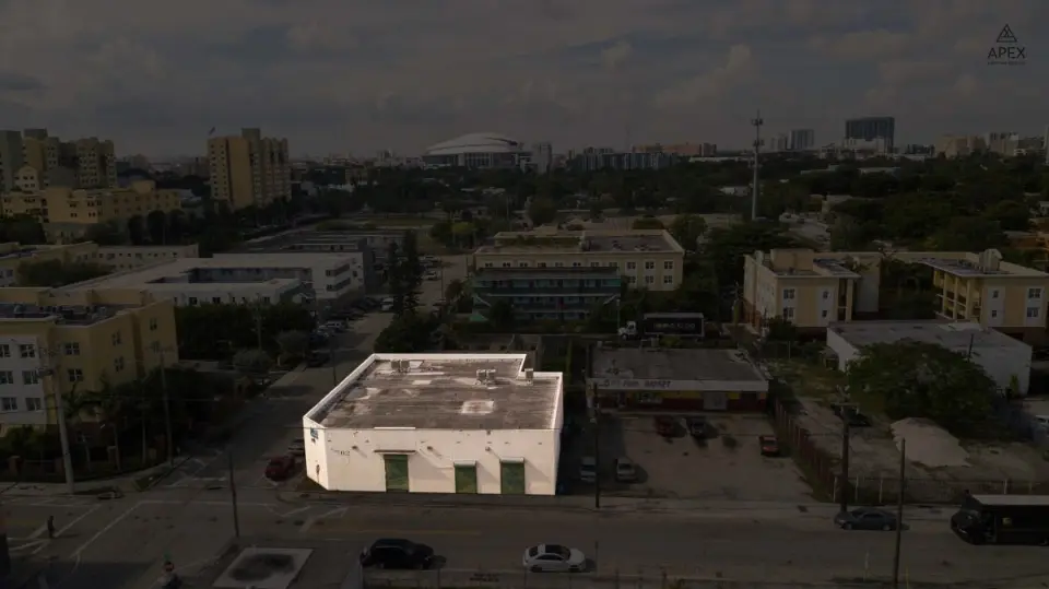 702 NW 5 Ave., Miami, FL — Flex, leased