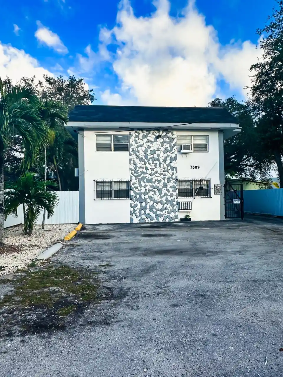 7509 NE 3rd Ave, Miami, FL — Multifamily, sold