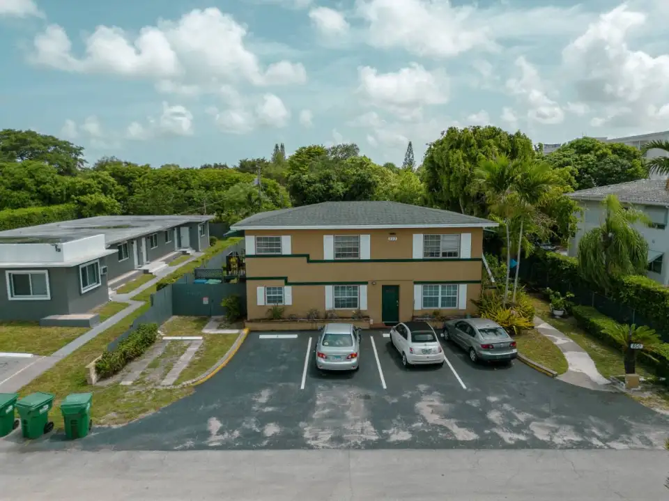 850 NE 90 St, Miami, FL — Multifamily, sold